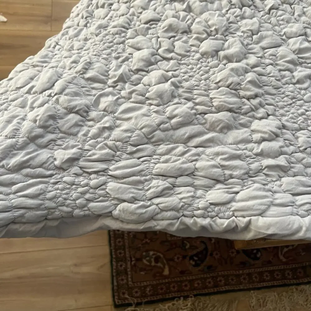 Cupcakes and Cashmere Comforter Full Gray Bubbled Textured